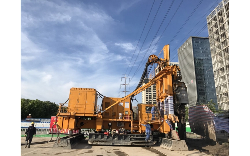 南京軌交七號(hào)線中勝路站，雨潤路站TRD工法
